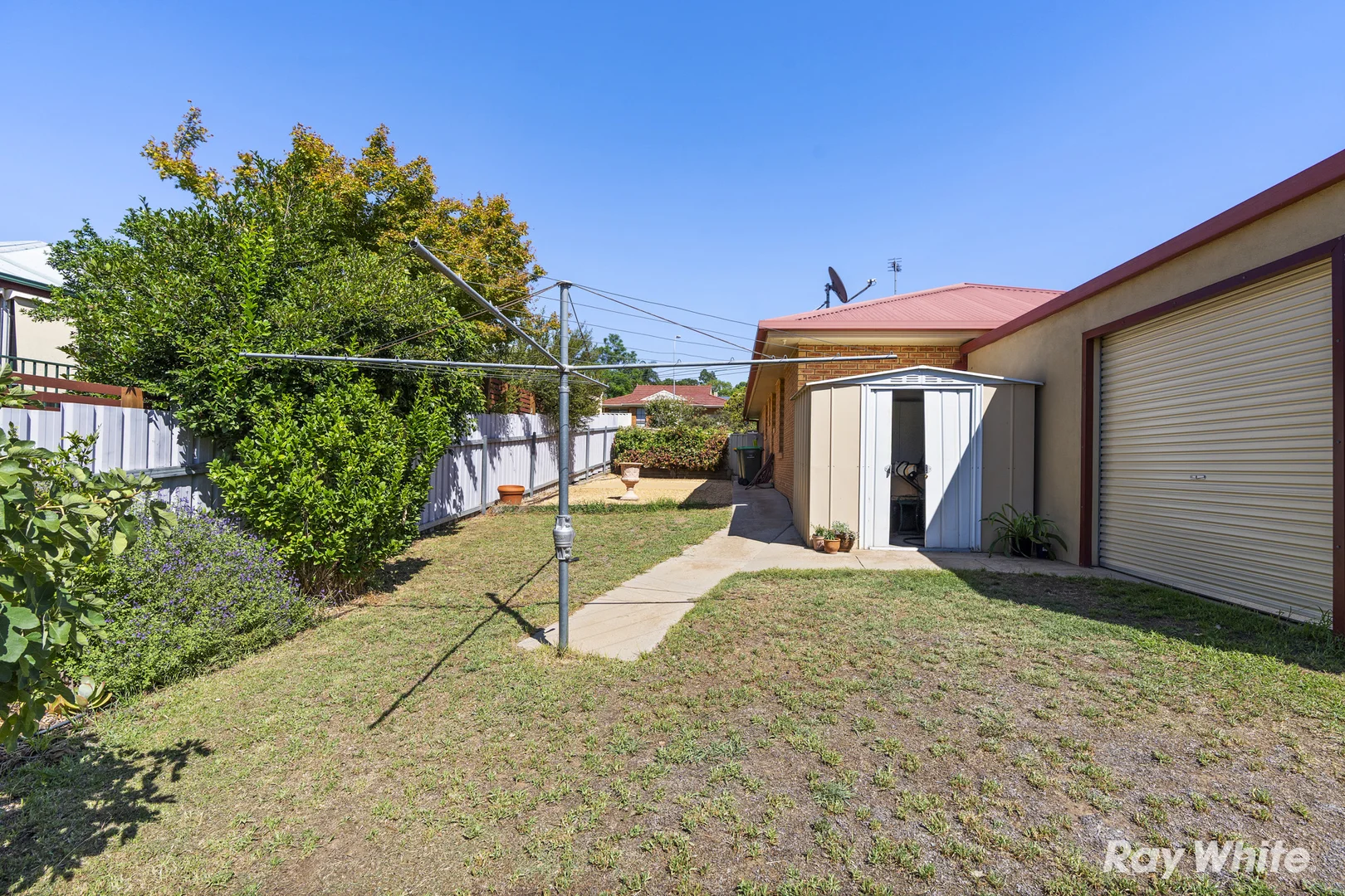 Additional image 16 of 1 O'Hara Place, Kooringal NSW 2650