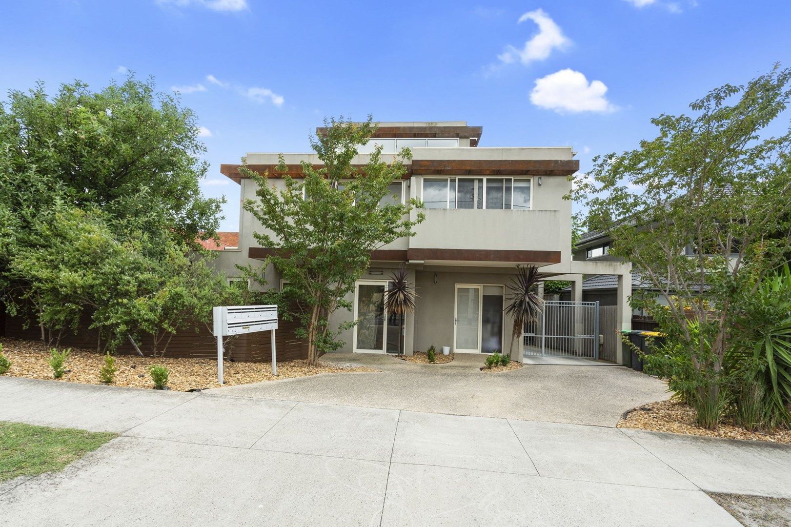 1 bedrooms Apartment / Unit / Flat in 6/162 Balaclava Road CAULFIELD NORTH VIC, 3161