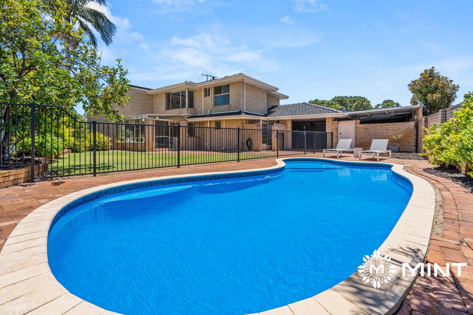 2 Whitnell Gardens, Murdoch WA 6150, Image 0