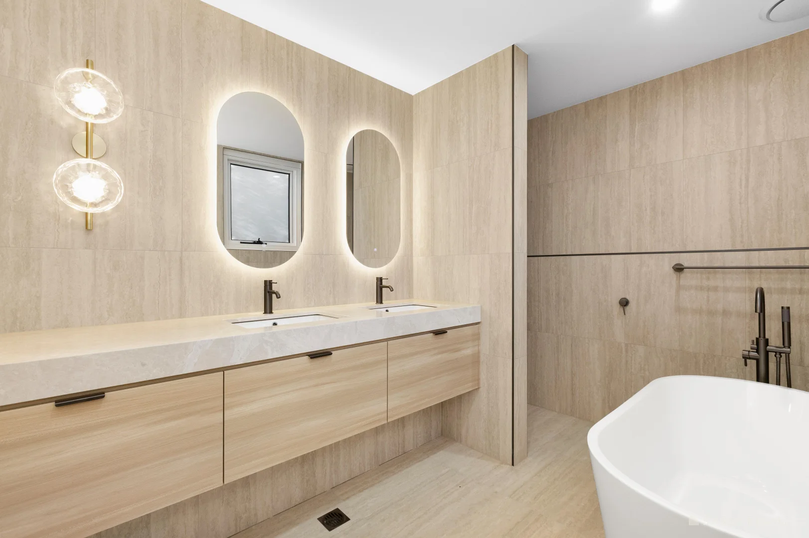 Additional image 4 of 5/2 Ruda Street, Doncaster VIC 3108