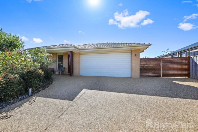 Picture of 37 Cook Street, DROUIN VIC 3818