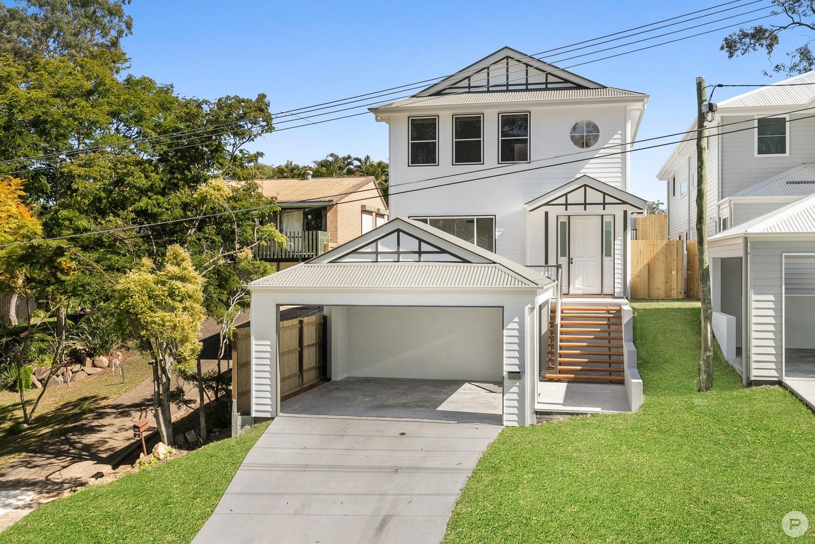 4 bedrooms House in 9 Elizabeth Street EVERTON HILLS QLD, 4053