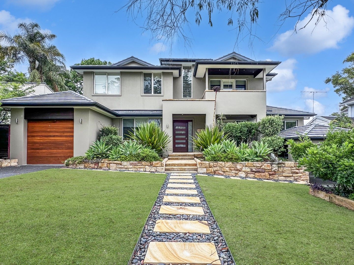 6 bedrooms House in 16 WARROWA AVENUE WEST PYMBLE NSW, 2073