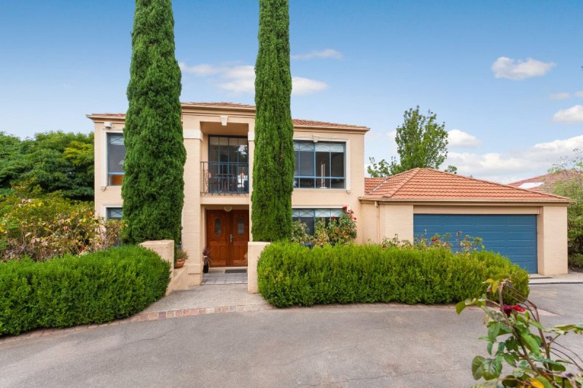 252 Hidden Valley Boulevard, Wallan Property History & Address