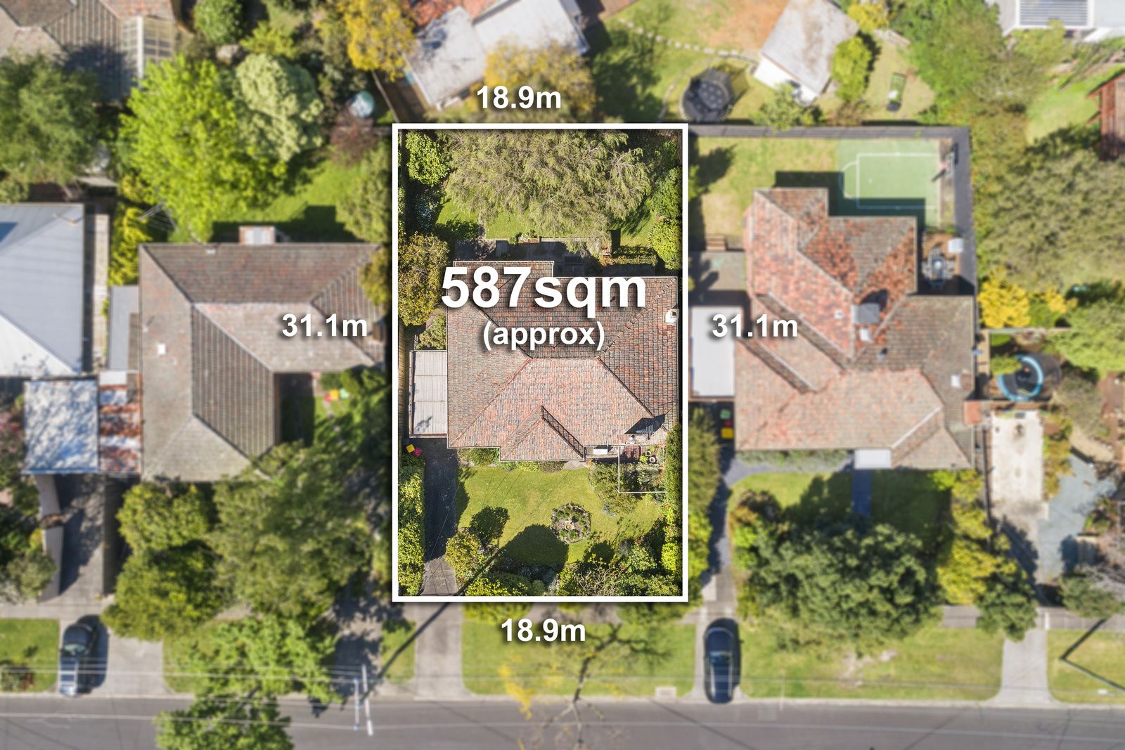 3 bedrooms House in 8 Chester Street SURREY HILLS VIC, 3127