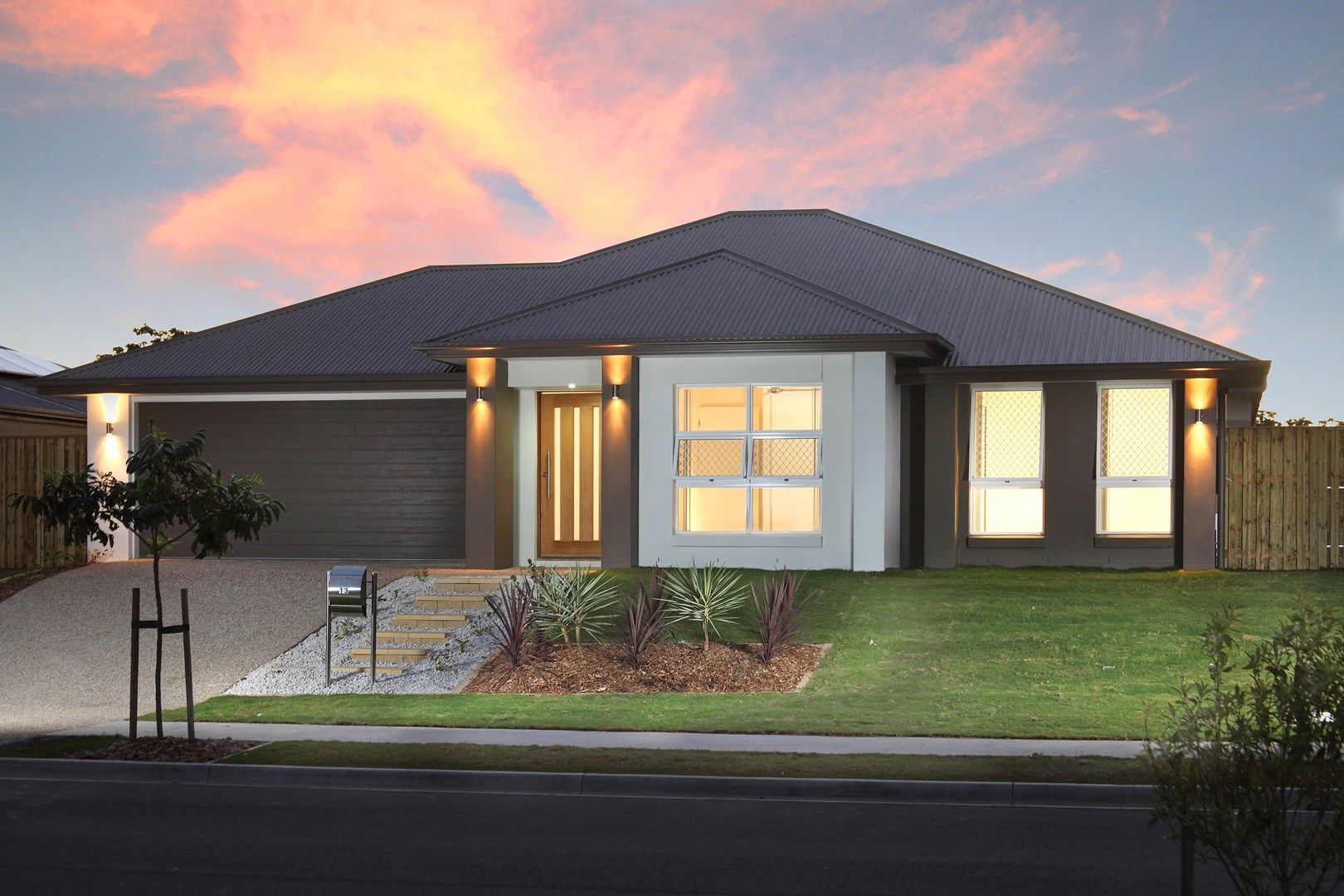 4 bedrooms House in  LITTLE MOUNTAIN QLD, 4551