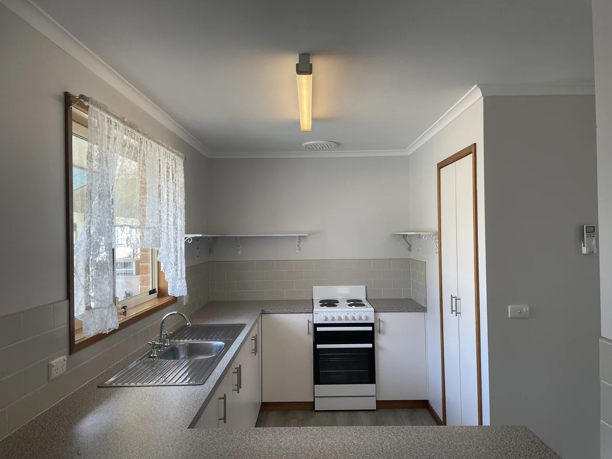 Additional image 5 of 2/476 Regina Avenue, North Albury NSW 2640