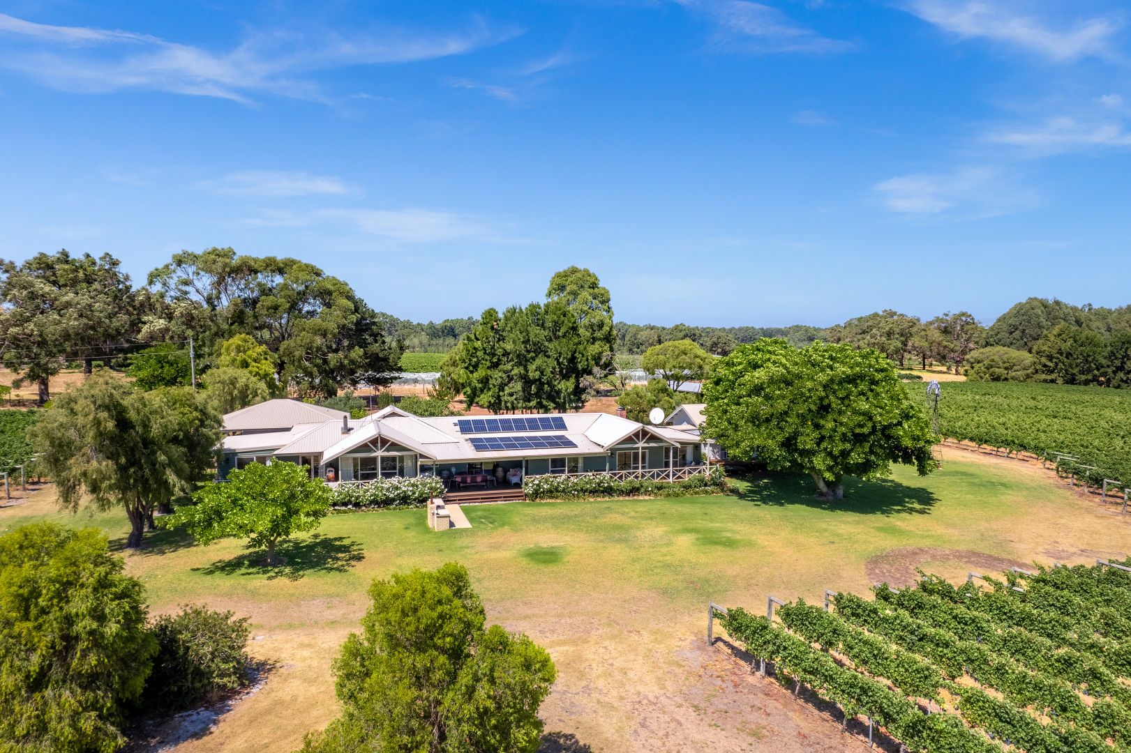 758 Commonage Road, Yallingup WA 6282, Image 2