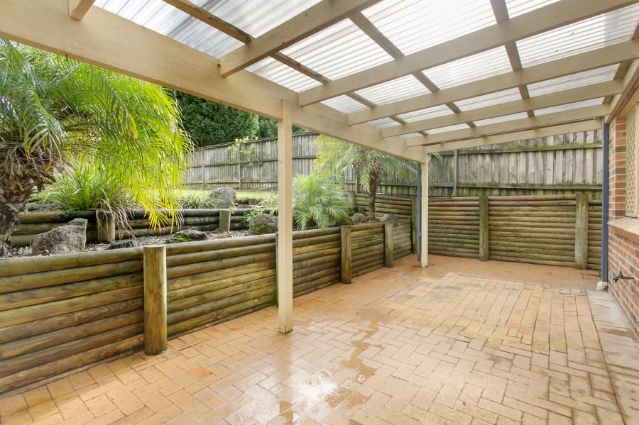 2/21 Highclere Place, CASTLE HILL NSW 2154, Image 2