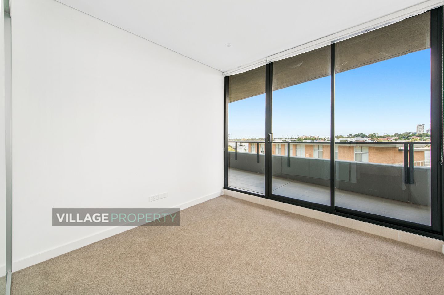 404B/118 Bowden Street, Meadowbank NSW 2114, Image 2