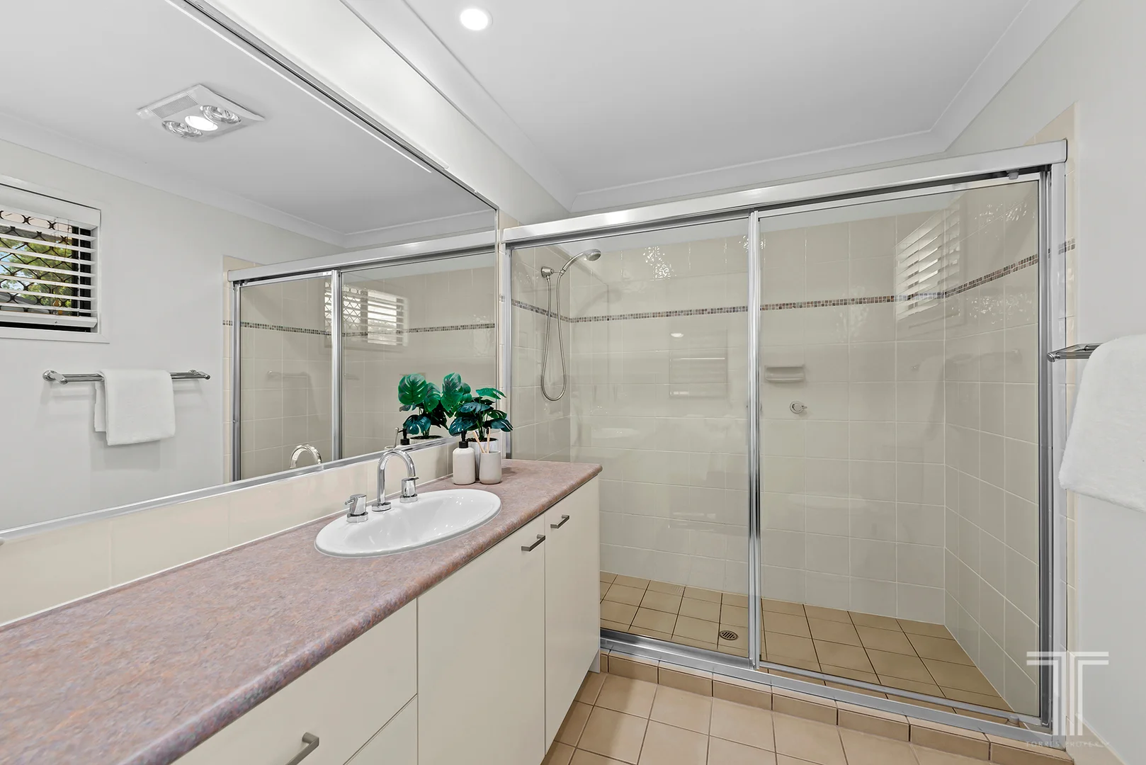 Additional image 14 of 435 Chatsworth Rd, Coorparoo QLD 4151