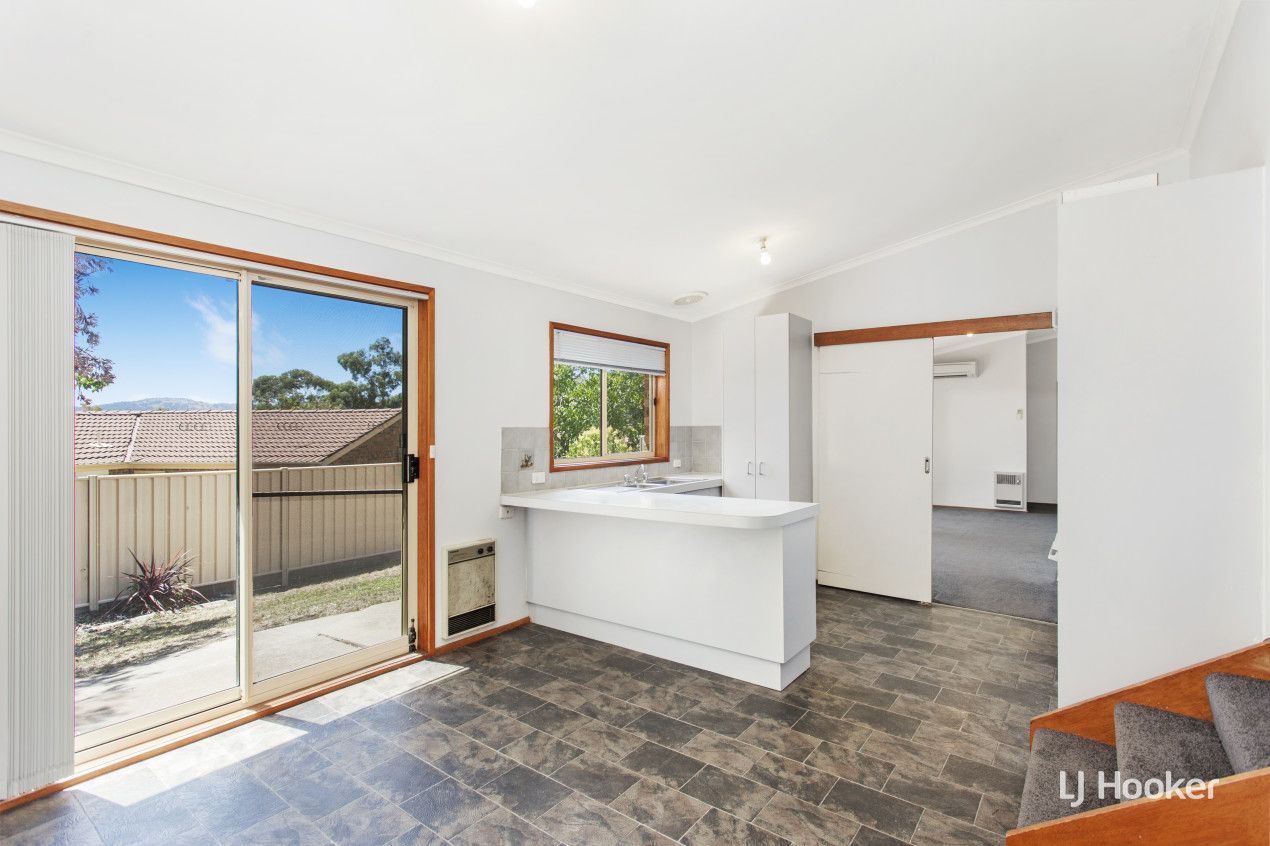 33/63 Hurtle Avenue, Bonython ACT 2905, Image 1