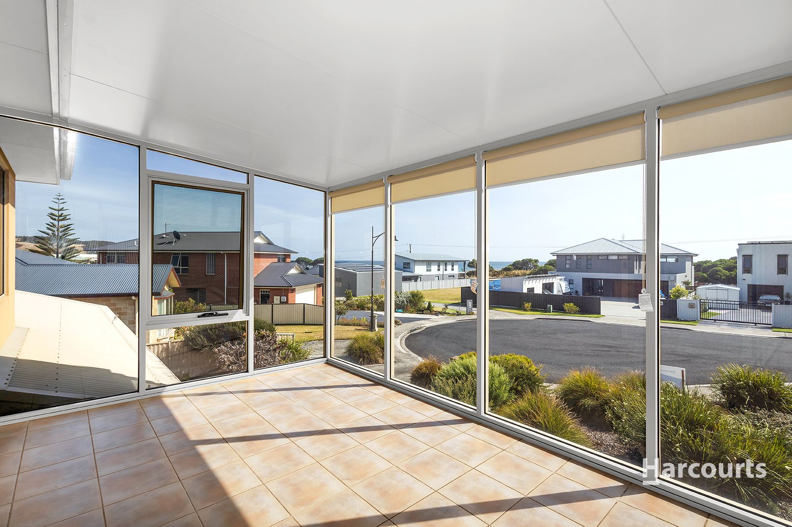 16 Oceanside Boulevard, Sulphur Creek TAS 7316, Image 2