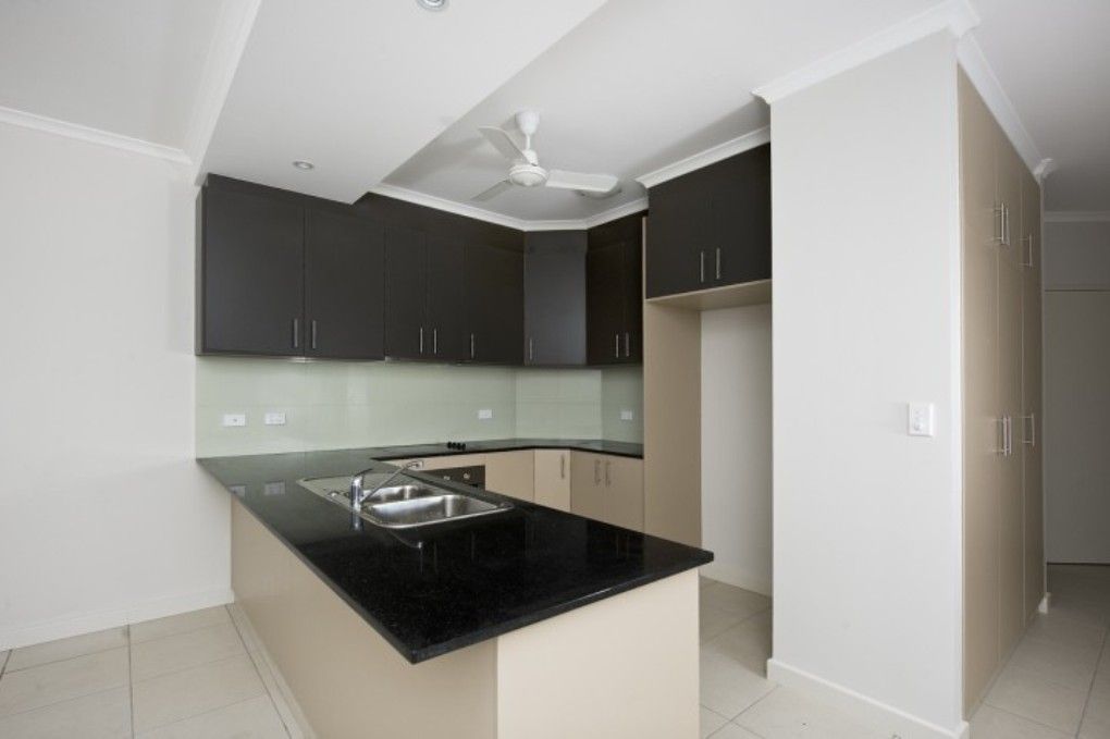 2 bedrooms Apartment / Unit / Flat in 11/1 Dashwood Place DARWIN CITY NT, 0800