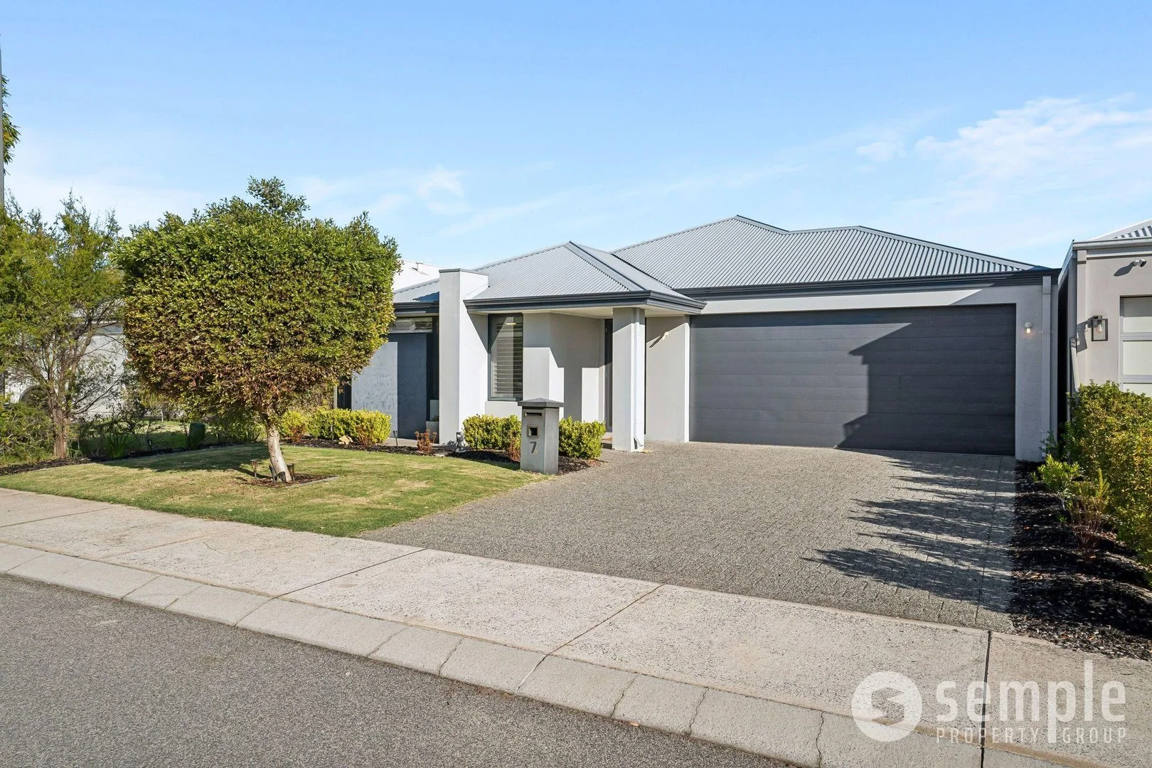 Primary image of 7 Cascade Road, Wandi WA 6167