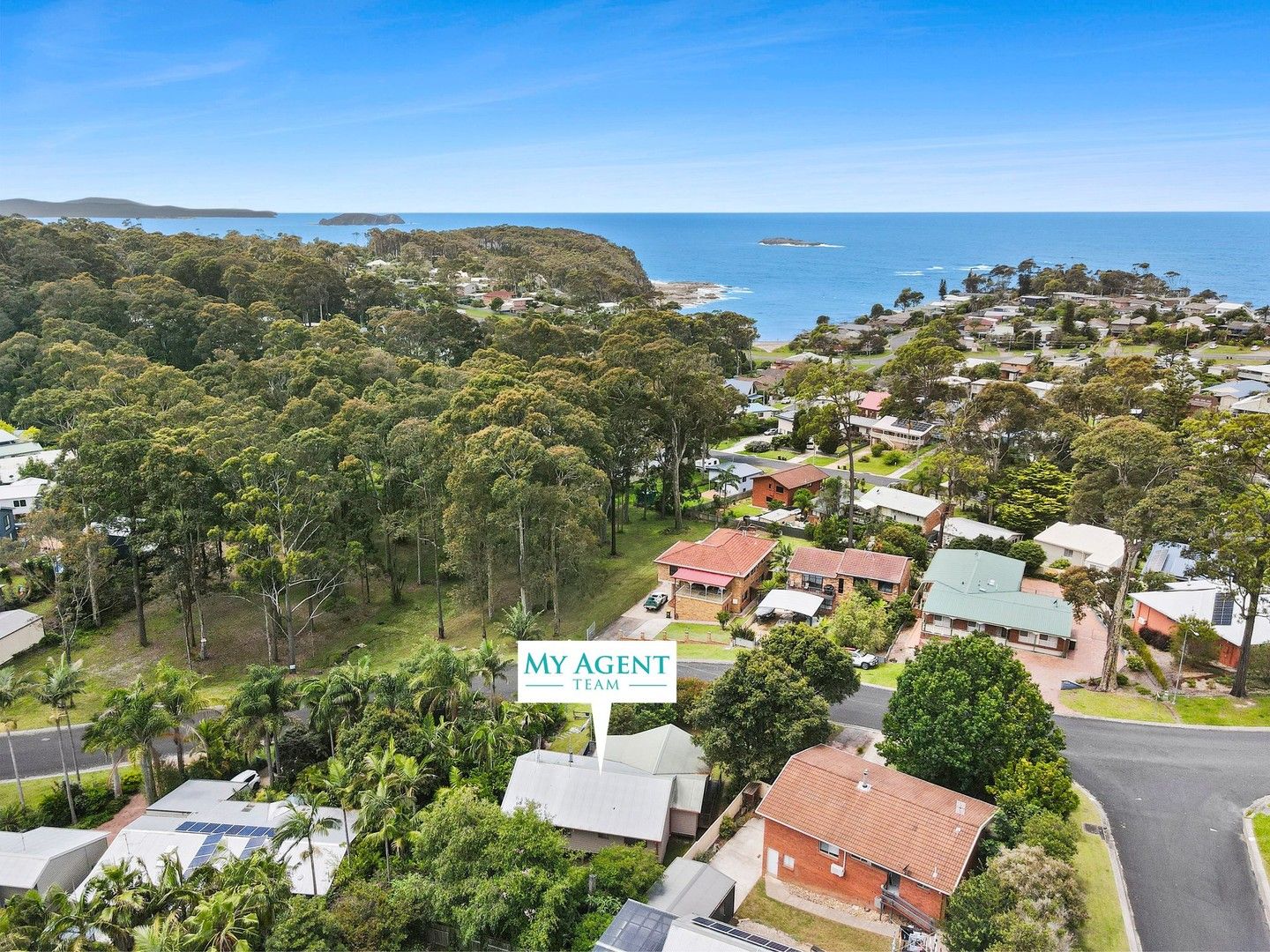 4 bedrooms House in 14 Merriwee Avenue MALUA BAY NSW, 2536