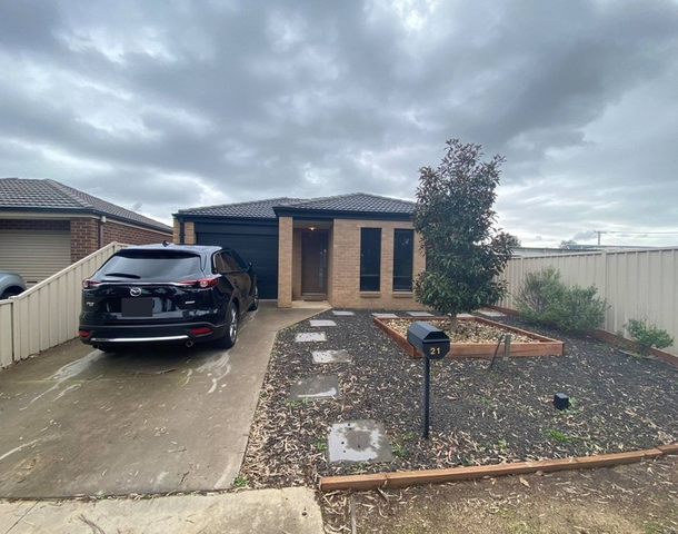 21 Taig Avenue, Kialla VIC 3631