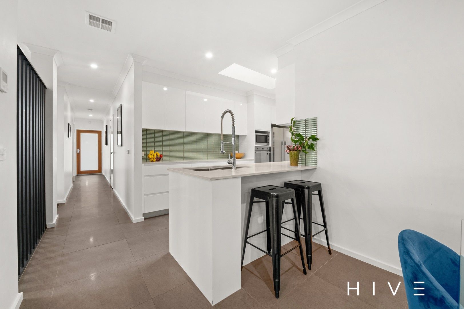 6 Turbayne Crescent, Forde ACT 2914, Image 2