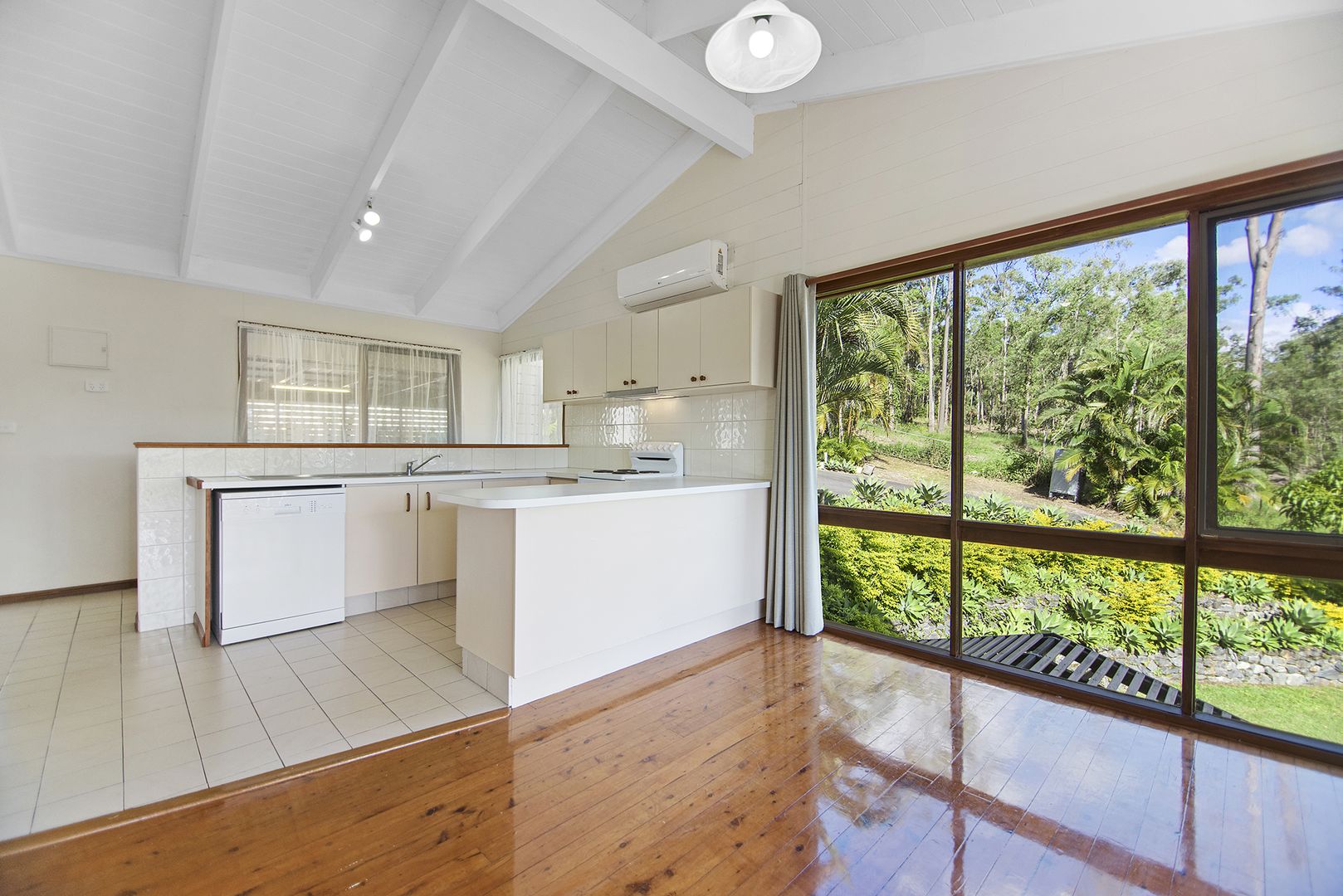 26 Ruth Terrace, Oxenford QLD 4210 House For Rent Domain