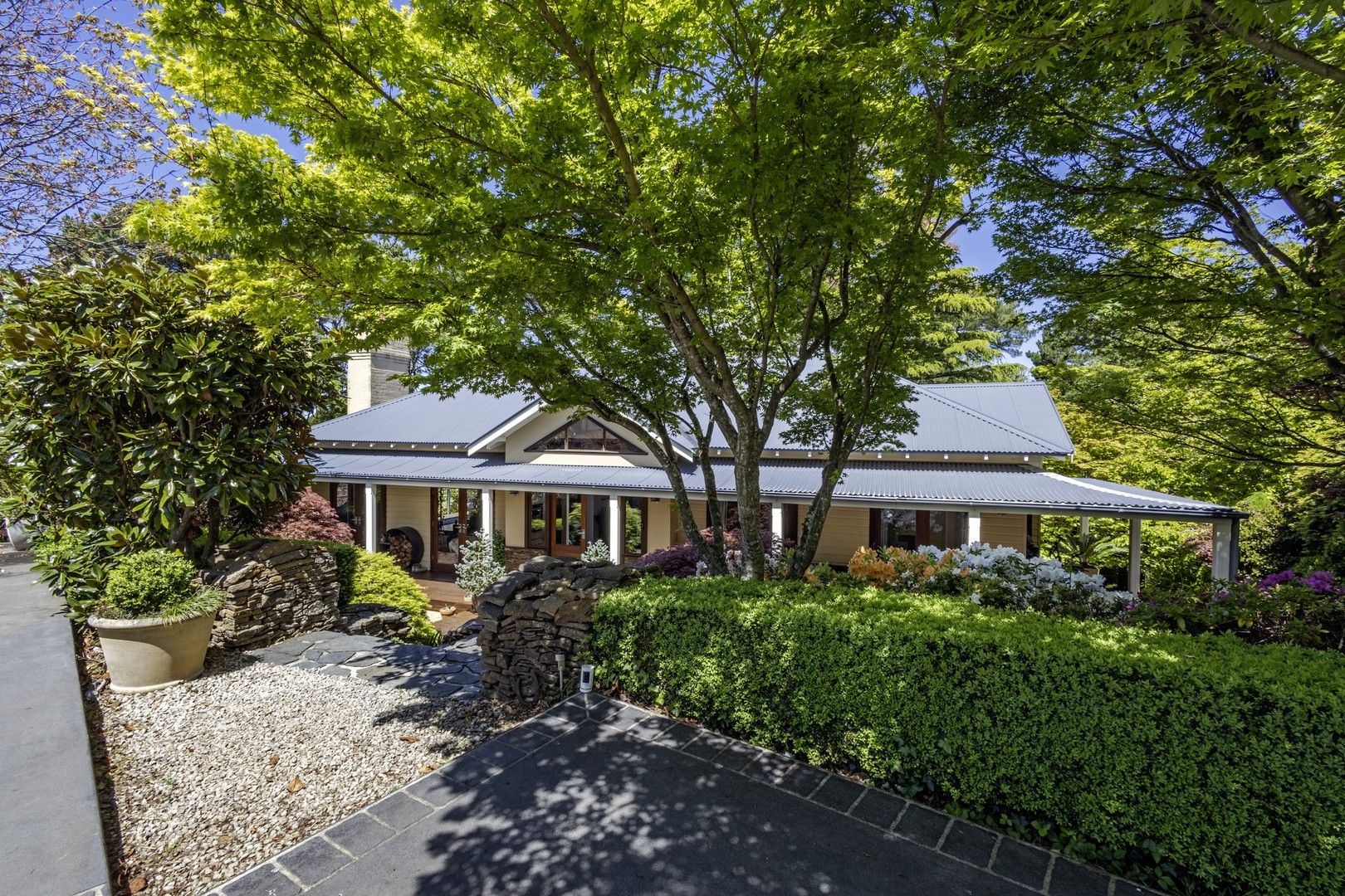 4 bedrooms House in 32a Pritchard Street WENTWORTH FALLS NSW, 2782