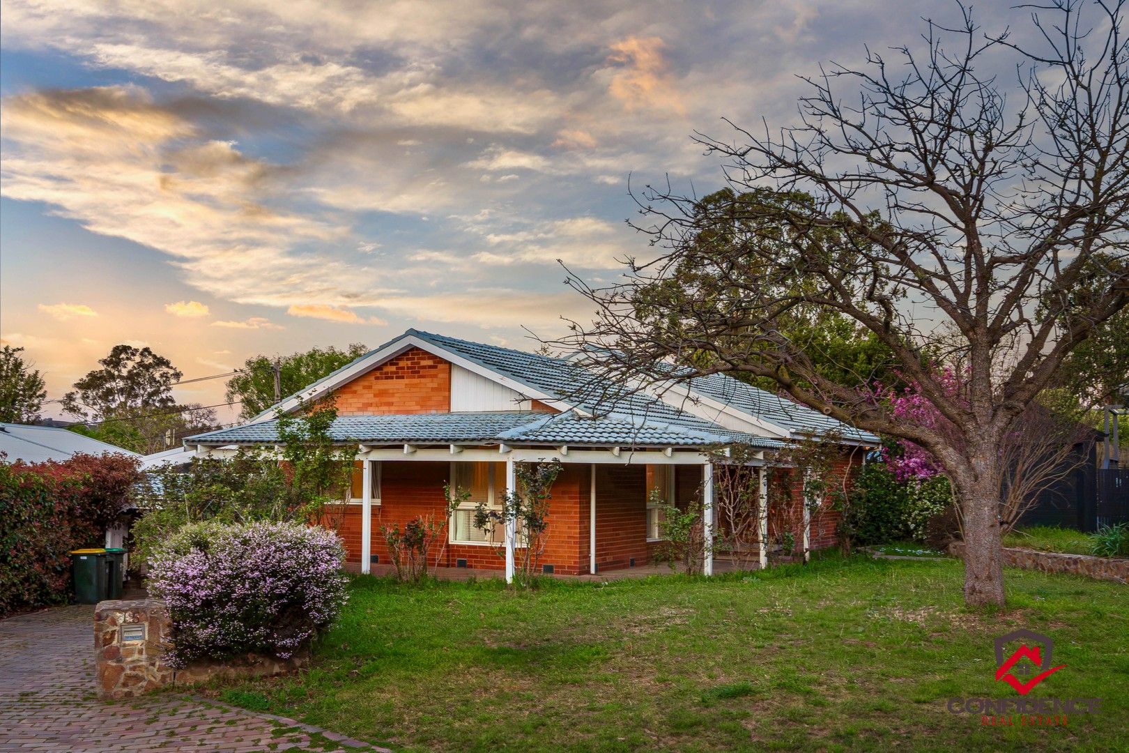 15 Allwood Street, Chifley ACT 2606, Image 1