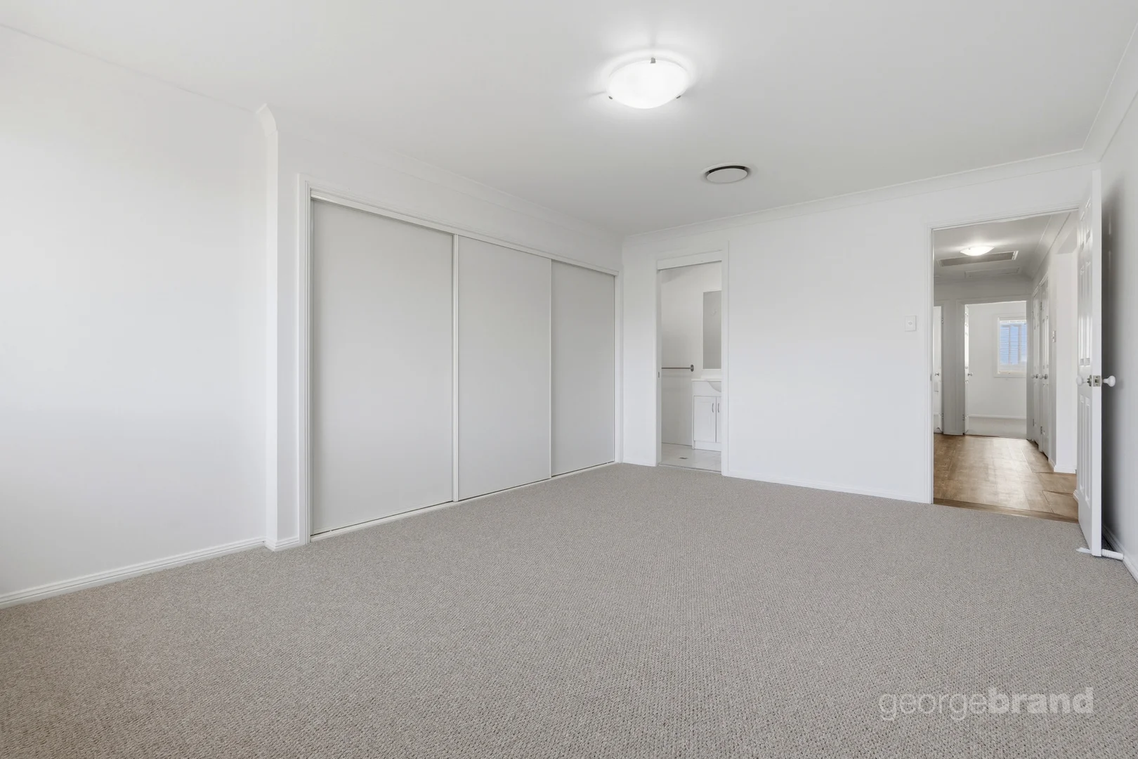 Additional image 5 of 103a Hume Boulevard, Killarney Vale NSW 2261