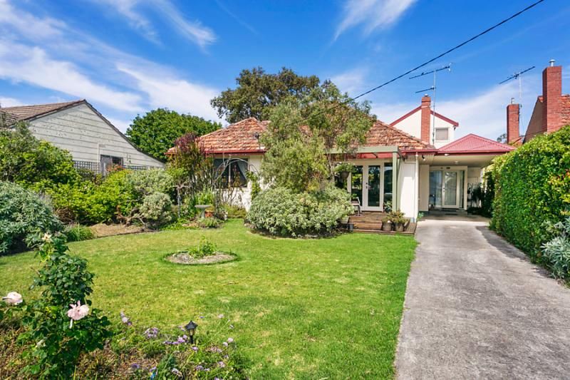 51 Stevens Street, QUEENSCLIFF VIC 3225, Image 0