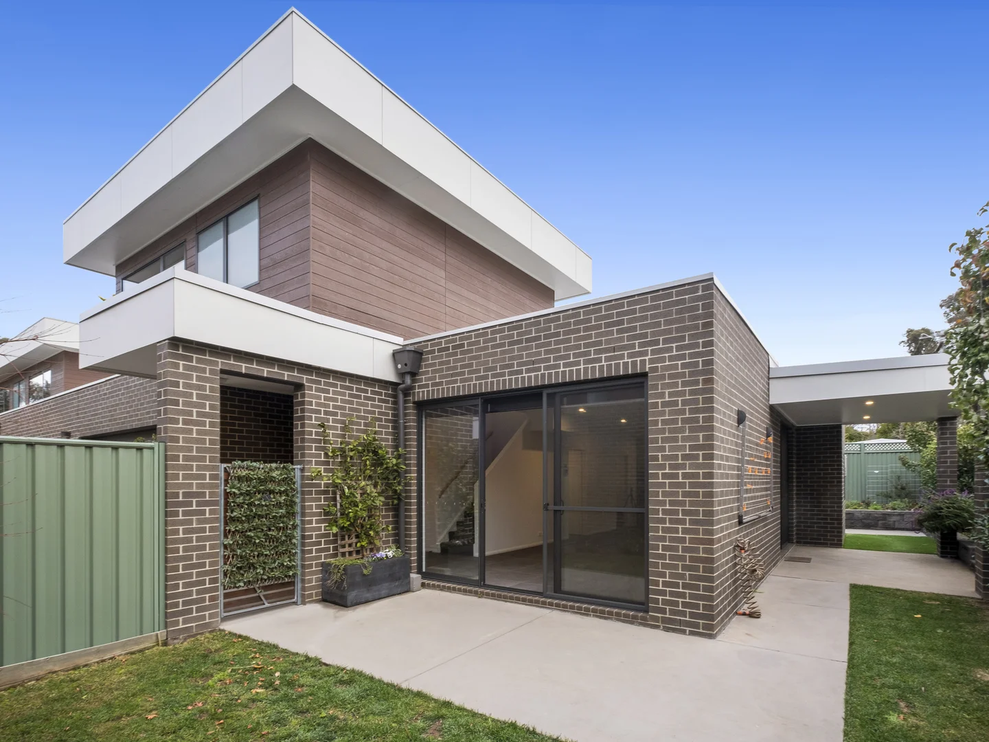 Additional image 14 of 4/2 Shumack Street, Weetangera ACT 2614