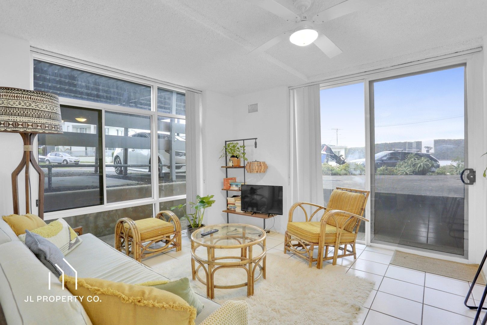 1 bedrooms Apartment / Unit / Flat in 1/130 The Esplanade UMINA BEACH NSW, 2257