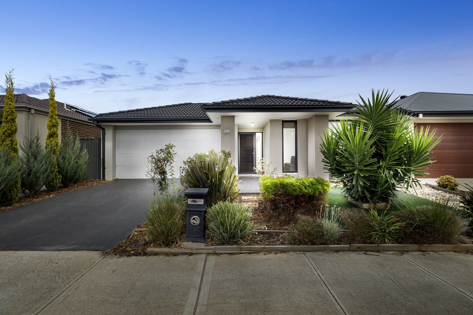 4 bedrooms House in 22 Montia Street TARNEIT VIC, 3029