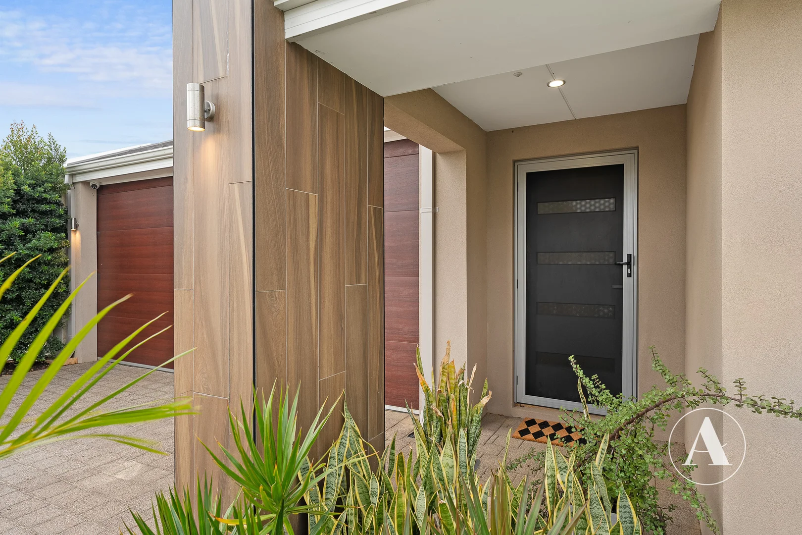 Additional image 2 of 10 Burnham Road, Hilbert WA 6112