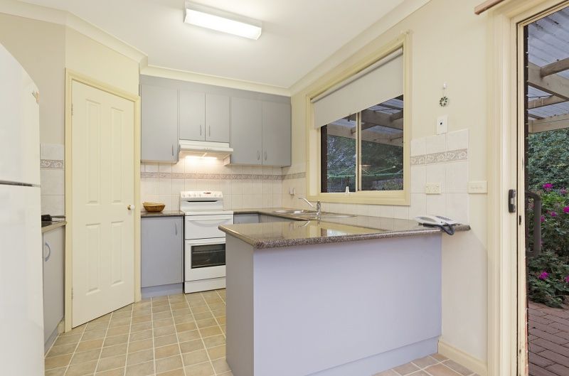 Unit 1/2 Pilloud Street, BANNOCKBURN VIC 3331, Image 1