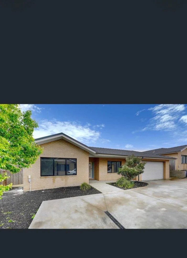 Westmeadows VIC 3049 photo 2