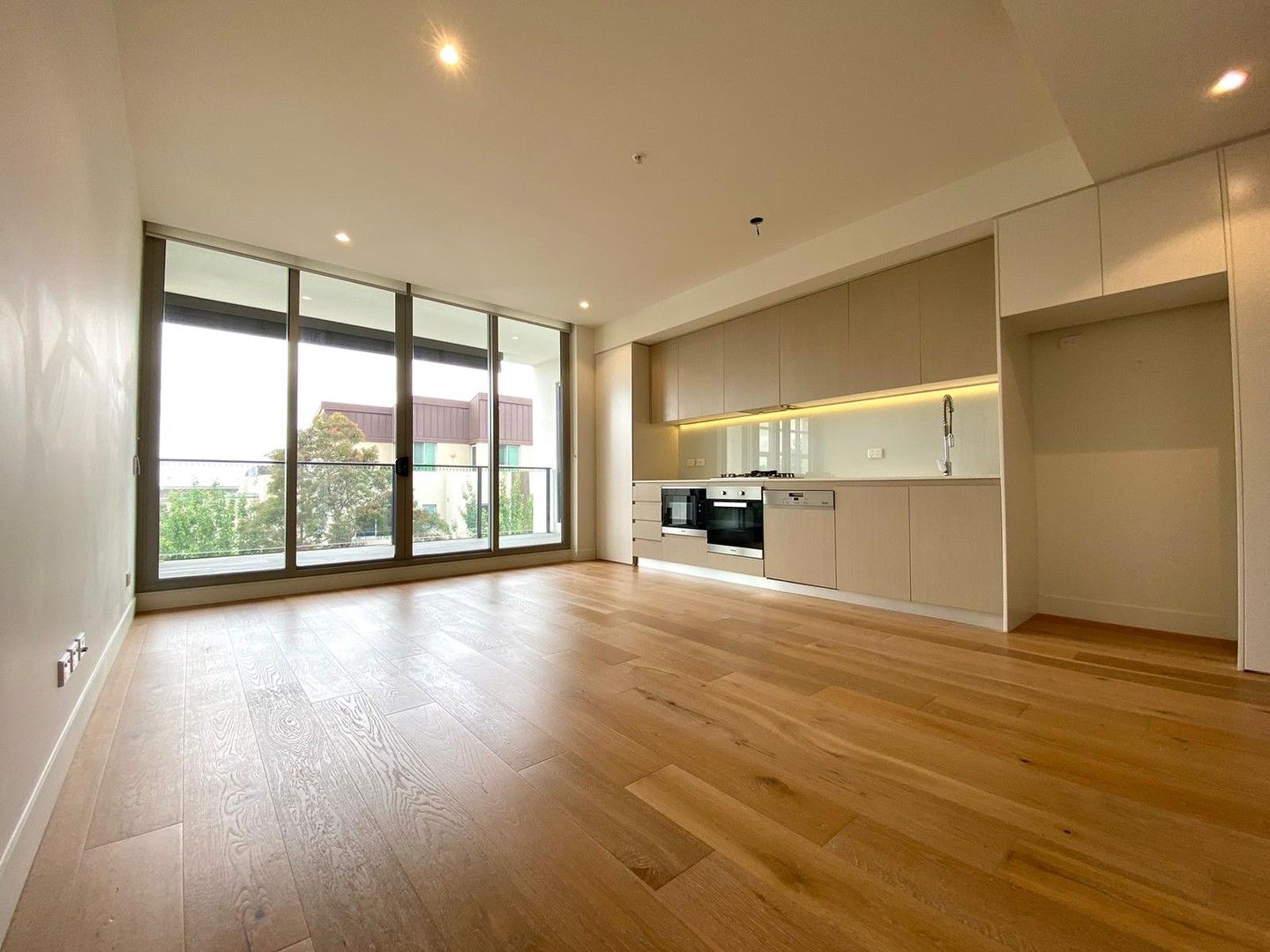 1 bedrooms Apartment / Unit / Flat in 202/3 Halivah lane LINDFIELD NSW, 2070