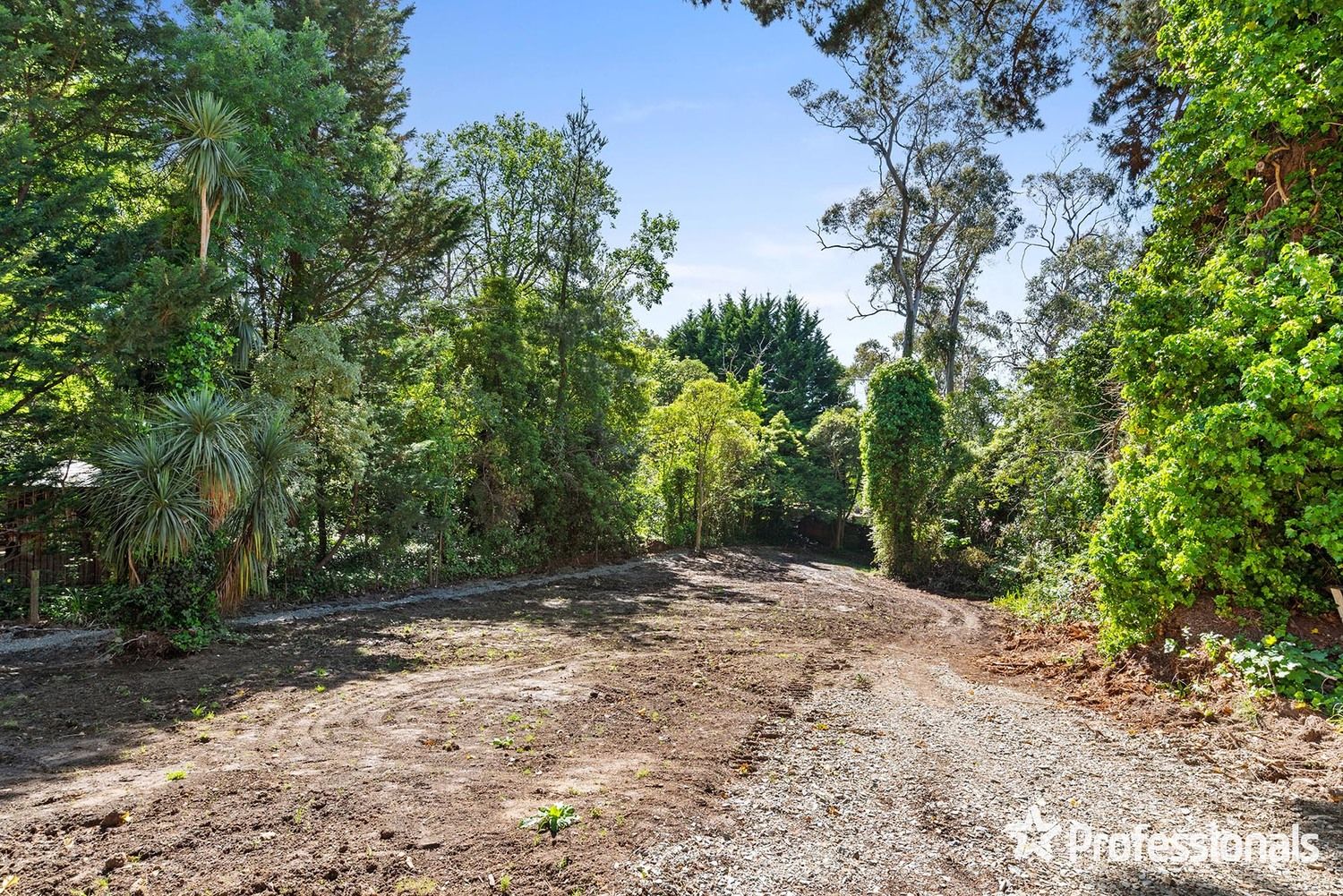 16 Hereford Road, Mount Evelyn VIC 3796, Image 1