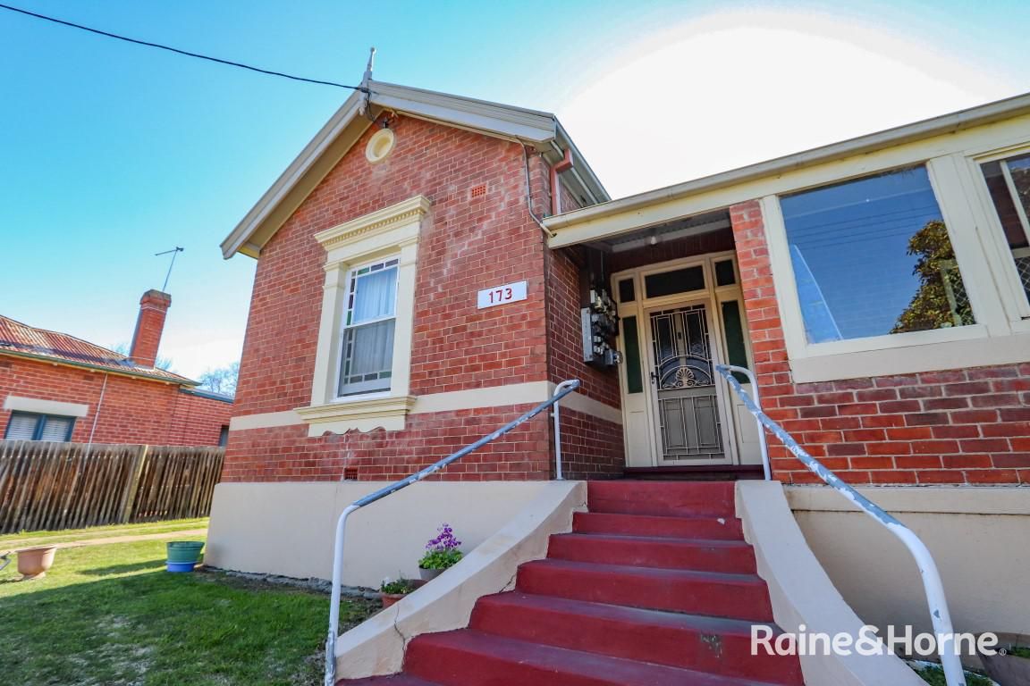 2 bedrooms House in 1/171-173 Stewart Street BATHURST NSW, 2795