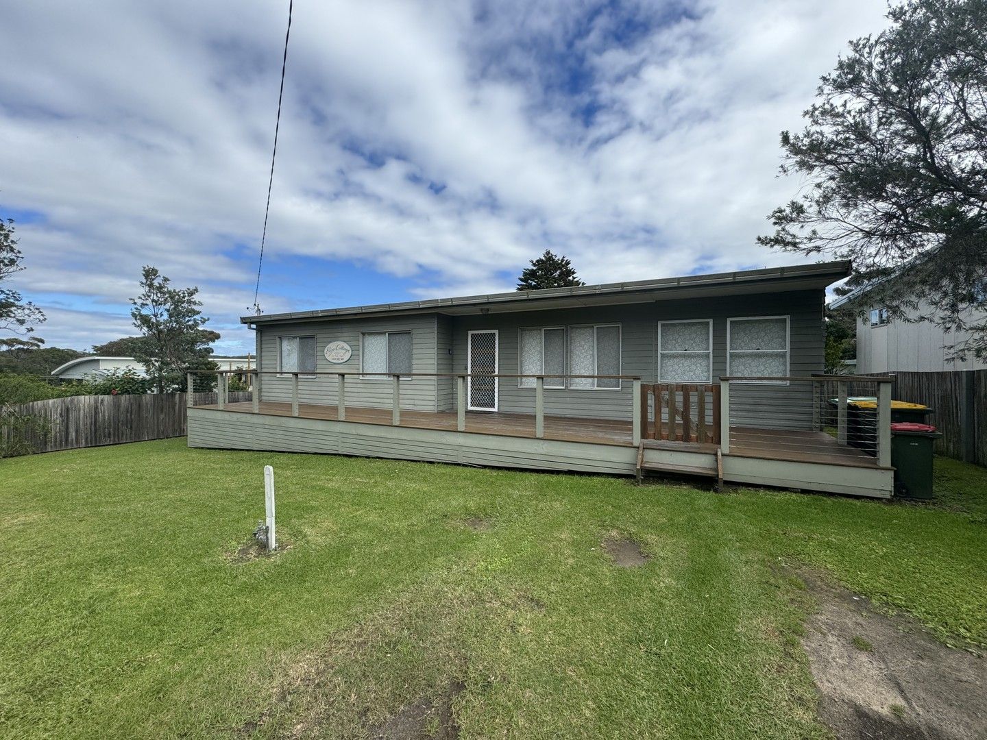 15 Coronation Drive, Moruya Heads NSW 2537 House For Rent 520 Domain