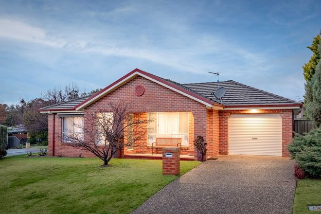 Picture of 1/3 Hillock Avenue, EAST ALBURY NSW 2640
