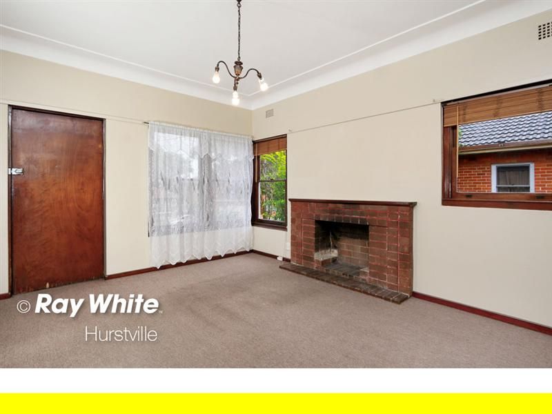 10 MacPherson Street, HURSTVILLE NSW 2220, Image 2