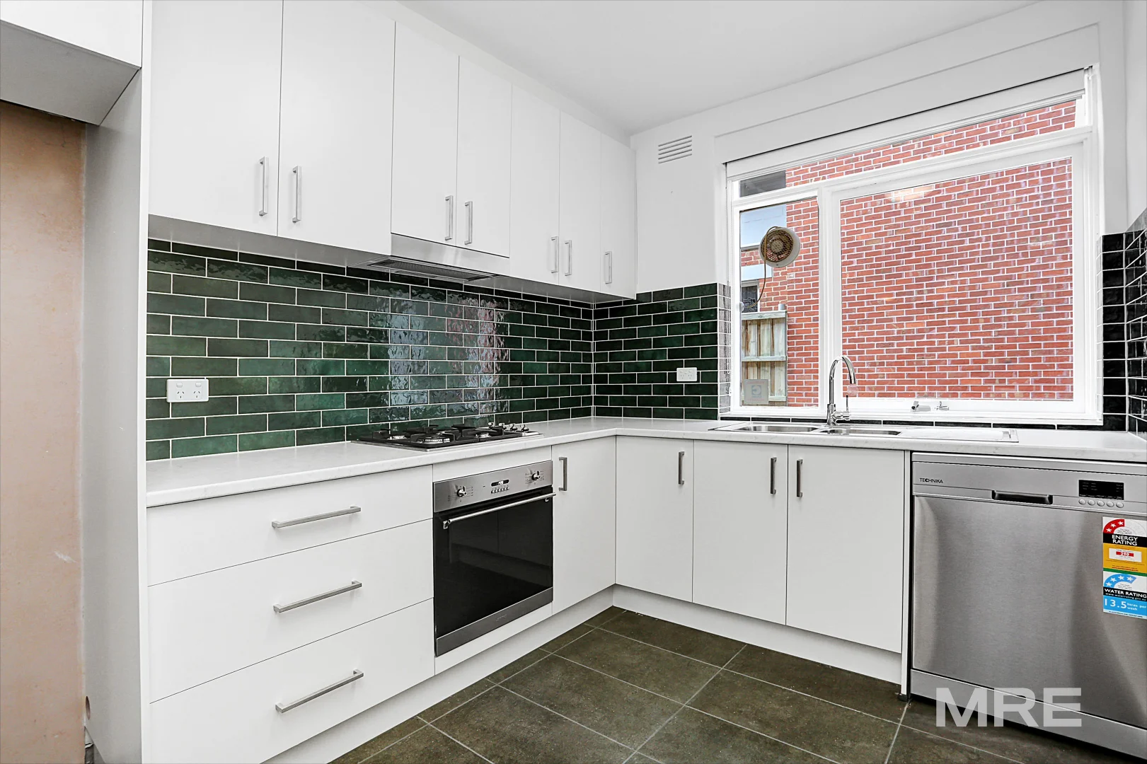 Additional image 4 of 3/323 Beaconsfield Parade, St Kilda West VIC 3182