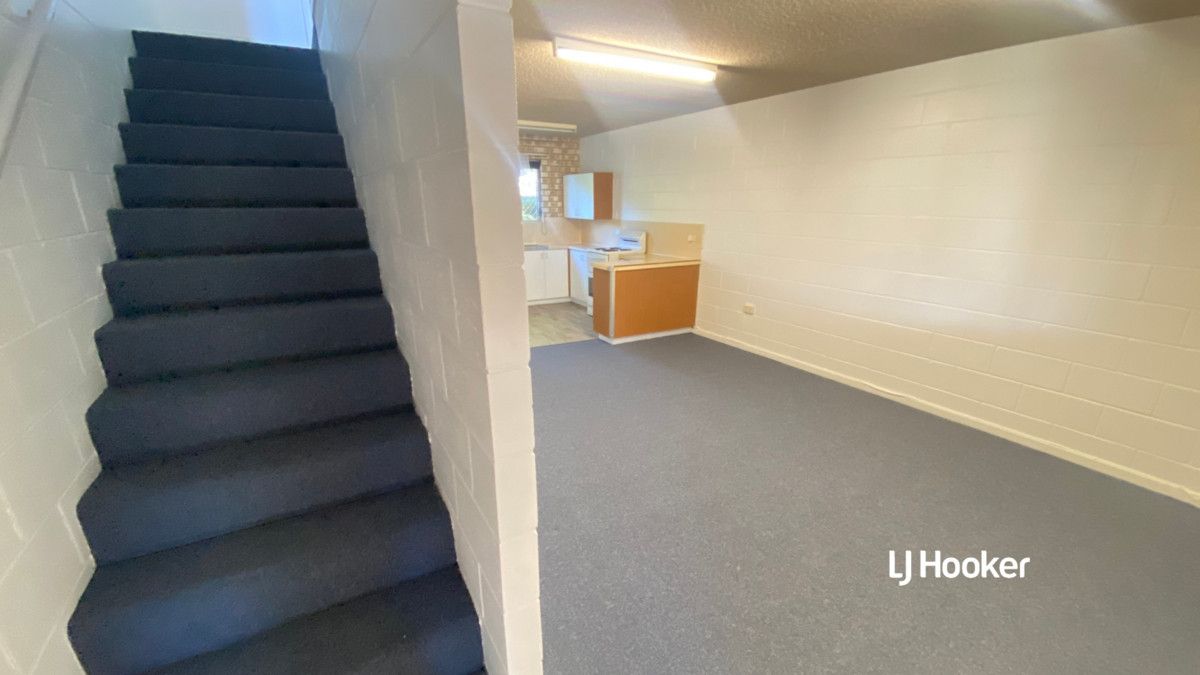 2/92 Burnett Street Bundaberg Central QLD 4670 Apartment For Rent