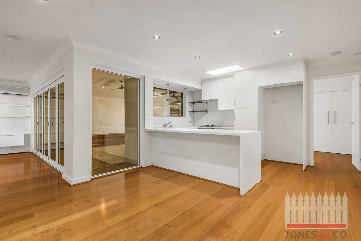 3 bedrooms House in 72 Teague Street VICTORIA PARK WA, 6100