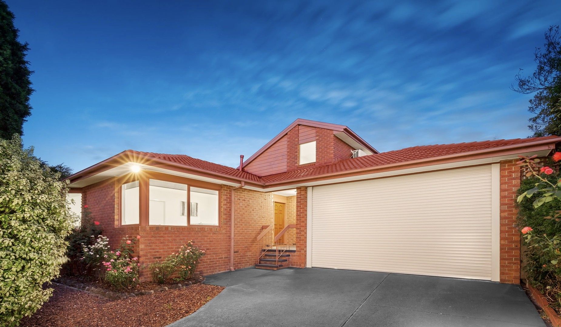 12 Somes Street, Wantirna South VIC 3152