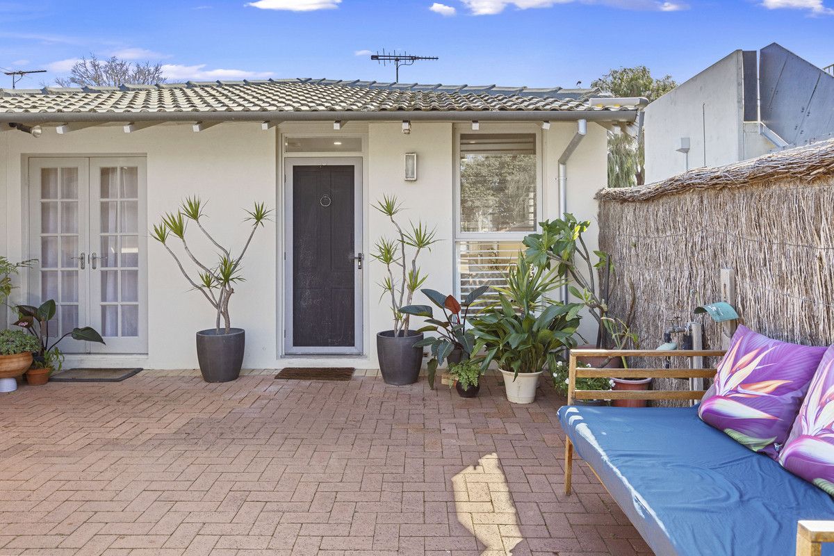 37A Second Avenue, Claremont WA 6010, Image 2