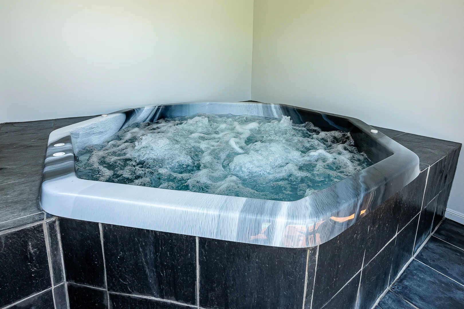 Additional image 40 of 60 Gayundah Esplanade, Woody Point QLD 4019