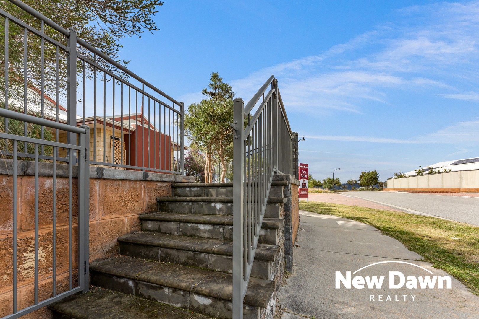 3 bedrooms House in 21 Mundego Turn ELLENBROOK WA, 6069