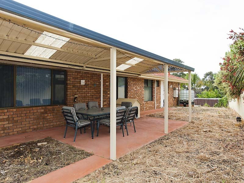 23 Tetlow Place, Bibra Lake WA 6163, Image 2