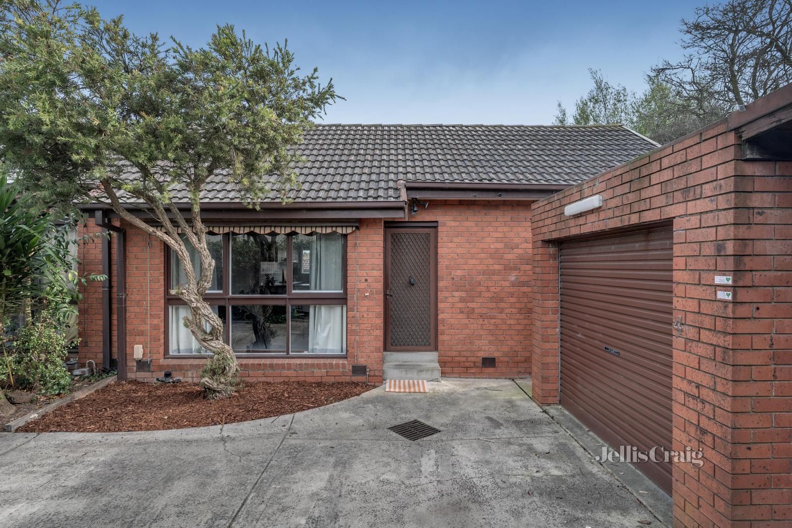 4/8 Barkly Street, Ringwood VIC 3134