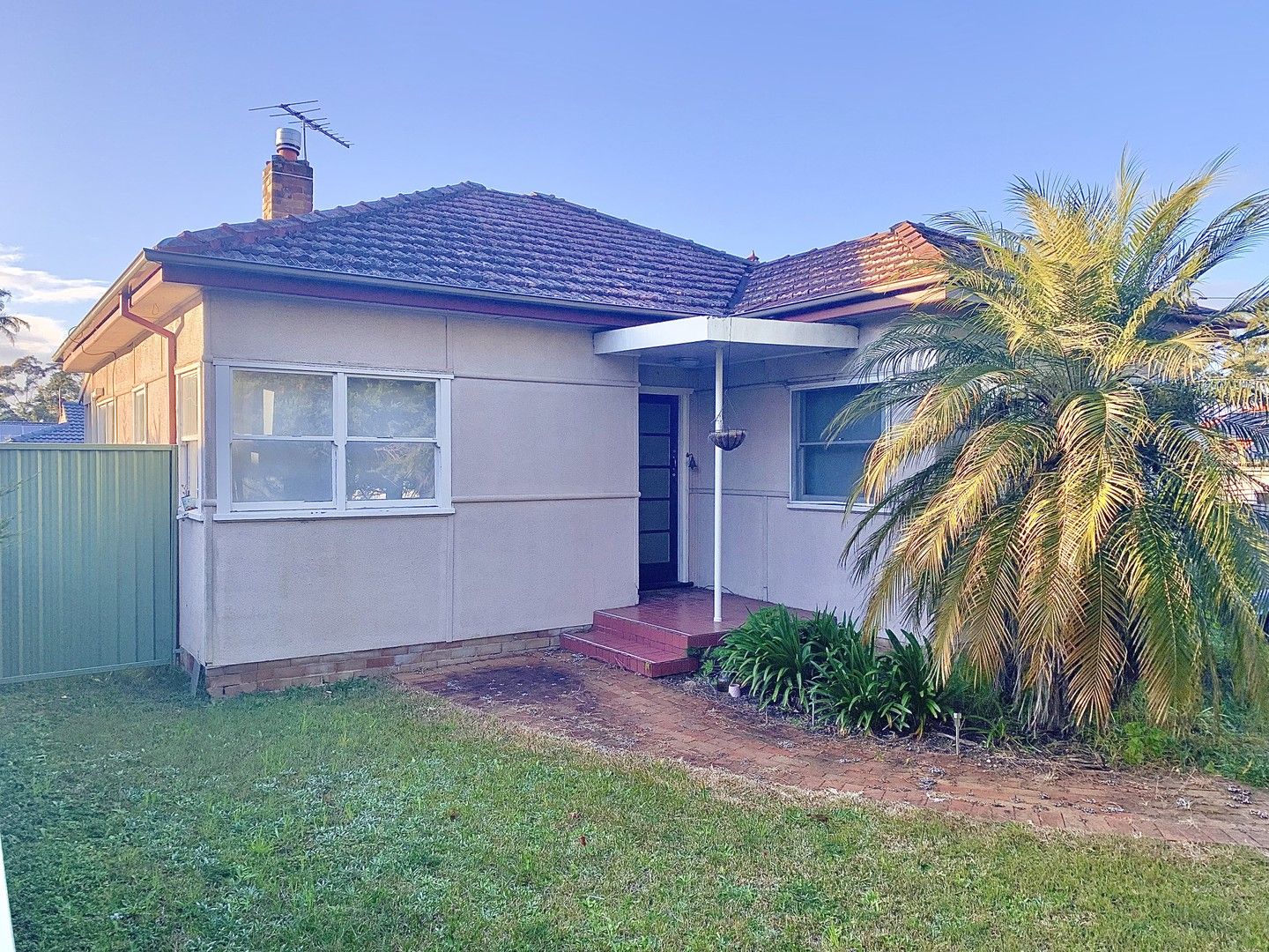 2 bedrooms House in 92 Sherbrook Road HORNSBY NSW, 2077