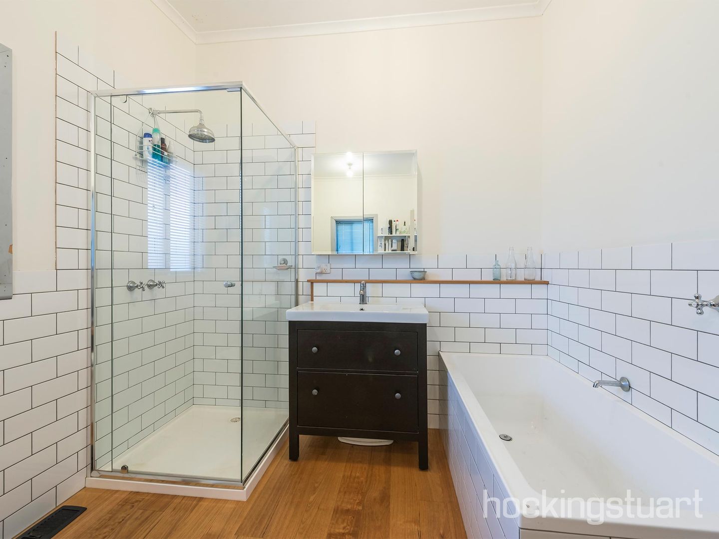 13 Lochiel Avenue, Edithvale VIC 3196, Image 2